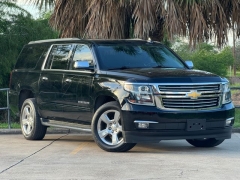 Used 2020  Chevrolet Suburban 4d SUV RWD Premier at Drivenci Motors near Olmito&comma; TX