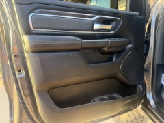Used 2019  Ram 1500 4WD Crew Cab Big Horn&sol;Lone Star at Drivenci Motors near Olmito&comma; TX