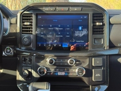 Used 2021  Ford F-150 4WD LARIAT SuperCrew 5&period;5' Box at Drivenci Motors near Olmito&comma; TX