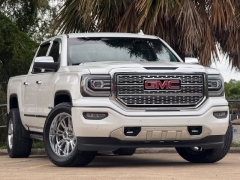 Used 2018  GMC Sierra 1500 4WD Crew Cab 143&period;5" Denali at Drivenci Motors near Olmito&comma; TX