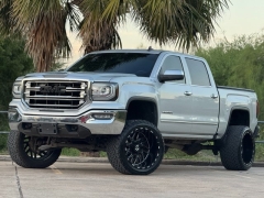 Used 2017  GMC Sierra 1500 4WD Crew Cab 143.5" SLT at Drivenci Motors near Olmito, TX