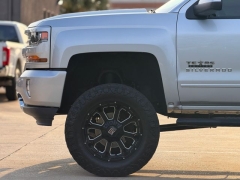 Used 2017  Chevrolet Silverado 1500 4WD Crew Cab LT Z71 at Drivenci Motors near Olmito&comma; TX