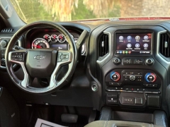 Used 2020  Chevrolet Silverado 1500 4WD Crew Cab 147" RST at Drivenci Motors near Olmito&comma; TX