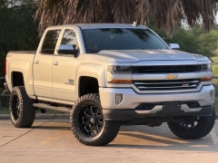 Used 2017  Chevrolet Silverado 1500 4WD Crew Cab LT Z71 at Drivenci Motors near Olmito&comma; TX