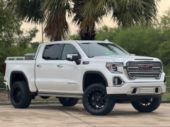 Used 2019 GMC Sierra 1500 4WD Crew Cab Denali at Drivenci Motors near Olmito, TX