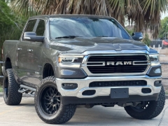 Used 2019  Ram 1500 4WD Crew Cab Big Horn&sol;Lone Star at Drivenci Motors near Olmito&comma; TX