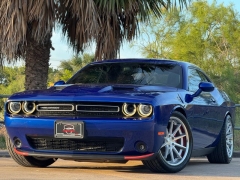 Used 2019  Dodge Challenger 2d Coupe RWD SXT at Drivenci Motors near Olmito&comma; TX