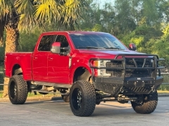 Used 2017  Ford Super Duty F-250 4WD Crew Cab Lariat at Drivenci Motors near Olmito, TX