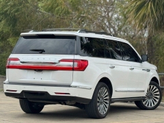Used 2019  Lincoln Navigator 4d SUV 4WD Reserve at Drivenci Motors near Olmito&comma; TX