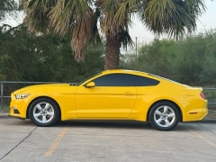 Used 2017  Ford Mustang 2d Fastback V6 at Drivenci Motors near Olmito&comma; TX