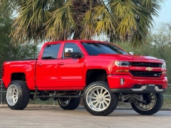 Used 2017  Chevrolet Silverado 1500 4WD Crew Cab LT Z71 at Drivenci Motors near Olmito&comma; TX