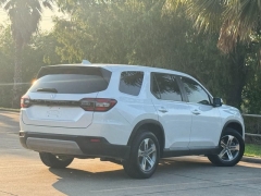Used 2024 Honda Pilot EX-L 8 Passenger 2WD at Drivenci Motors near Olmito, TX