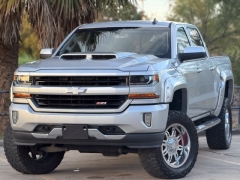 Used 2017  Chevrolet Silverado 1500 4WD Crew Cab 143&period;5" LT w&sol;2LT at Drivenci Motors near Olmito&comma; TX