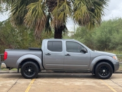 Used 2017  Nissan Frontier 2WD Crew Cab SV at Drivenci Motors near Olmito&comma; TX