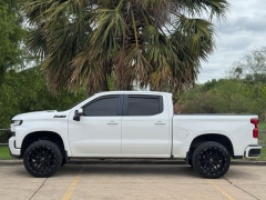 Used 2021  Chevrolet Silverado 1500 4WD Crew Cab 147" RST at Drivenci Motors near Olmito&comma; TX