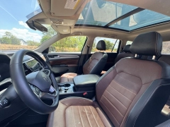 Used 2021  Volkswagen Atlas 2021&period;5 3&period;6L V6 SEL Premium 4MOTION at Drivenci Motors near Olmito&comma; TX