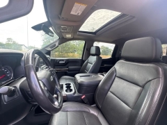 Used 2020  Chevrolet Silverado 1500 4WD Crew Cab LT Trail Boss at Drivenci Motors near Olmito&comma; TX
