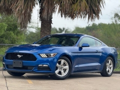 Used 2017  Ford Mustang 2d Fastback V6 at Drivenci Motors near Olmito&comma; TX