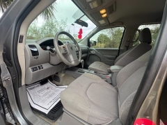 Used 2017  Nissan Frontier 2WD Crew Cab SV at Drivenci Motors near Olmito&comma; TX