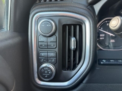 Used 2021  GMC Sierra 1500 4WD Crew Cab 147" AT4 at Drivenci Motors near Olmito&comma; TX