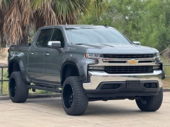 Used 2020  Chevrolet Silverado 1500 4WD Crew Cab 147" LT at Drivenci Motors near Olmito&comma; TX