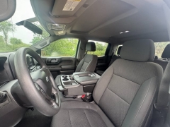 Used 2021 Chevrolet Silverado 1500 4WD Crew Cab 147" Custom Trail Boss at Drivenci Motors near Olmito, TX
