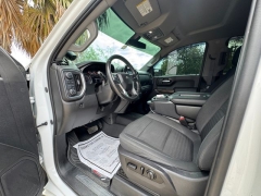 Used 2021  Chevrolet Silverado 1500 4WD Crew Cab 147" RST at Drivenci Motors near Olmito&comma; TX