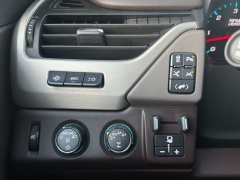 Used 2018  GMC Yukon XL 4d SUV 4WD Denali at Drivenci Motors near Olmito&comma; TX