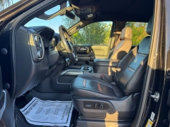 Used 2021  GMC Sierra 1500 4WD Crew Cab 147" AT4 at Drivenci Motors near Olmito&comma; TX