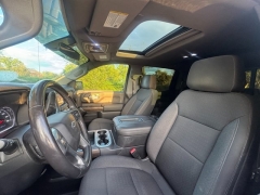 Used 2020  Chevrolet Silverado 1500 4WD Crew Cab LT Trail Boss at Drivenci Motors near Olmito, TX