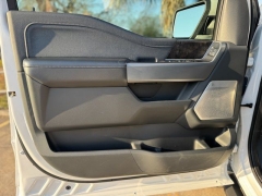 Used 2021  Ford F-150 4WD LARIAT SuperCrew 5&period;5' Box at Drivenci Motors near Olmito&comma; TX