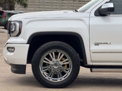Used 2018  GMC Sierra 1500 4WD Crew Cab 143&period;5" Denali at Drivenci Motors near Olmito&comma; TX
