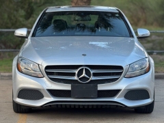 Used 2018  Mercedes-Benz C-Class 4d Sedan C300 at Drivenci Motors near Olmito&comma; TX