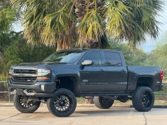 Used 2018  Chevrolet Silverado 1500 4WD Crew Cab LT at Drivenci Motors near Olmito&comma; TX