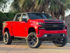 Used 2020  Chevrolet Silverado 1500 4WD Crew Cab 147" RST at Drivenci Motors near Olmito&comma; TX