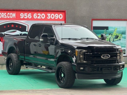 Used 2019 Ford Super Duty F-250 4WD Crew Cab Lariat at Drivenci Motors near Olmito, TX