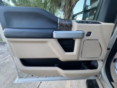 Used 2018  Ford Super Duty F-250 4WD Crew Cab Lariat at Drivenci Motors near Olmito&comma; TX