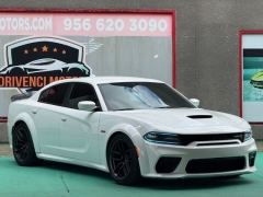 Used 2020  Dodge Charger 4d Sedan RWD Scat Pack Widebody at Drivenci Motors near Olmito&comma; TX