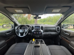 Used 2022 GMC Sierra 1500 Limited 4WD Crew Cab 147" Elevation w/3VL at Drivenci Motors near Olmito, TX
