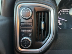 Used 2021  GMC Sierra 1500 4WD Crew Cab 147" AT4 at Drivenci Motors near Olmito&comma; TX