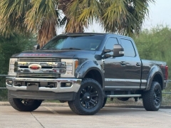 Used 2018  Ford Super Duty F-250 4WD Crew Cab Lariat at Drivenci Motors near Olmito, TX