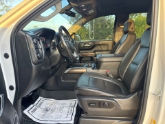 Used 2020  Chevrolet Silverado 1500 4WD Crew Cab LT Trail Boss at Drivenci Motors near Olmito&comma; TX