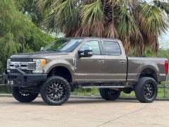 Used 2017  Ford Super Duty F-250 4WD Crew Cab Lariat at Drivenci Motors near Olmito&comma; TX