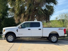 Used 2017  Ford Super Duty F-250 SRW 4WD Crew Cab Box at Drivenci Motors near Olmito&comma; TX