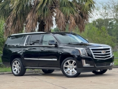 Used 2019  Cadillac Escalade ESV 4d SUV RWD Premium Luxury at Drivenci Motors near Olmito&comma; TX