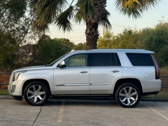 Used 2016 Cadillac Escalade 4d SUV RWD Premium at Drivenci Motors near Olmito, TX