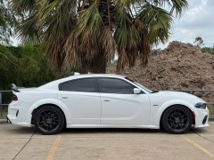 Used 2020  Dodge Charger 4d Sedan RWD Scat Pack Widebody at Drivenci Motors near Olmito&comma; TX