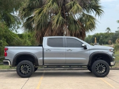 Used 2020  Chevrolet Silverado 1500 4WD Crew Cab 147" LT at Drivenci Motors near Olmito&comma; TX