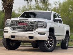 Used 2016 GMC Sierra 1500 4WD Crew Cab 143.5" Denali at Drivenci Motors near Olmito, TX