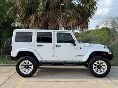 Used 2017  Jeep Wrangler Unlimited 4d Convertible Rubicon at Drivenci Motors near Olmito&comma; TX